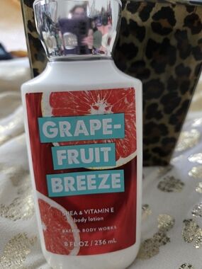 Brand New Bath & Body Works Grapefruit Breeze Body Lotion - Discontinued